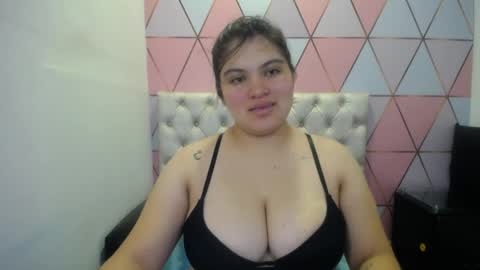 katalina santana25 online show from 1, 4, 2026