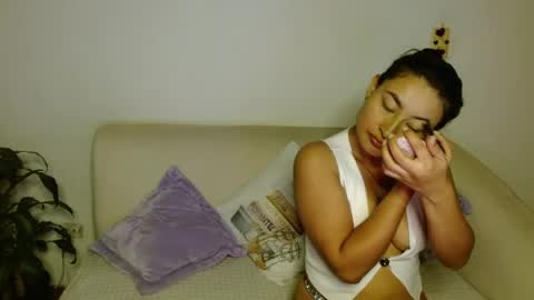 Snapshot of katalina_sexygirl chatting on 27, 5, 2026 Katalina online show from 27, 5, 2026