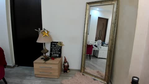 Kate online show from 4, 1, 2025