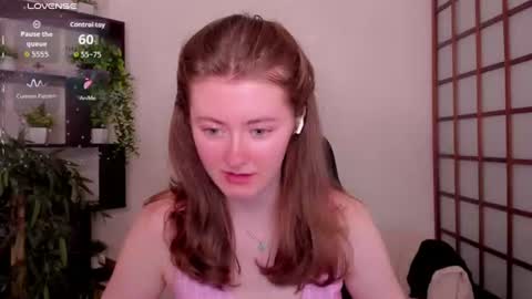 Snapshot of kate_cuddle chatting on 3, 7, 2026 Kate online show from 3, 7, 2026