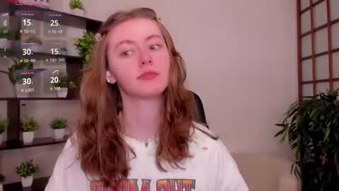 Snapshot of kate_cuddle chatting on 22, 7, 2026 Kate online show from 22, 7, 2026