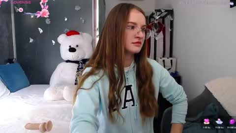 Snapshot of kate_jonson chatting on 5, 5, 2026 .Be kind and gentle with me and I will do my best for you. online show from 5, 5, 2026