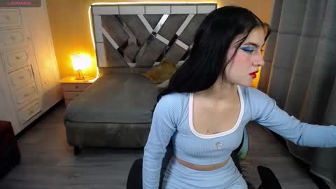 Snapshot of kate_lawrence_ chatting on 20, 2, 2025 kate_lawrence_ online show from 20, 2, 2025