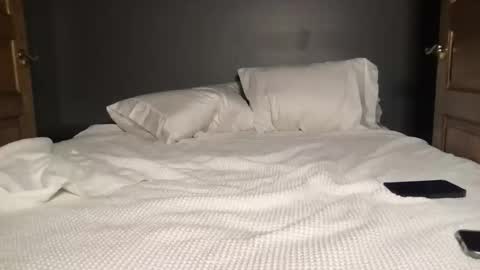 Kate Legend online show from 23, 10, 2025