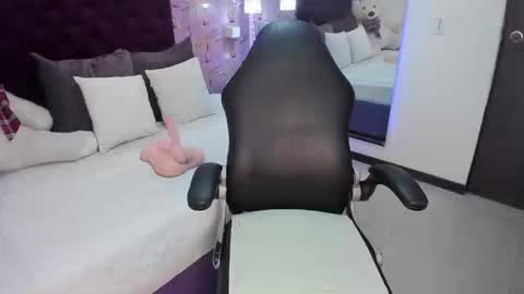 Snapshot of kate_lua chatting on 12, 1, 2026 kate lua online show from 12, 1, 2026