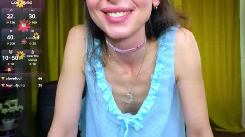 Snapshot of kate_millersi chatting on 28, 4, 2026 Kare online show from 28, 4, 2026