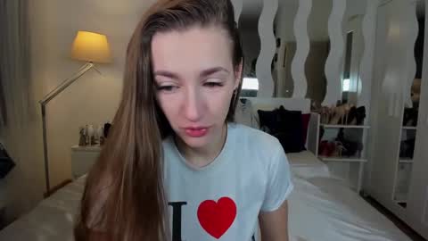 kate_redgar online show from 5, 2, 2025