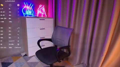 Snapshot of kateample chatting on 19, 5, 2026 kateample online show from 19, 5, 2026
