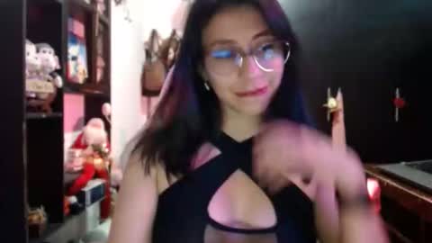 Snapshot of kateeen18 chatting on 17, 3, 2026 Kateeen18 online show from 17, 3, 2026