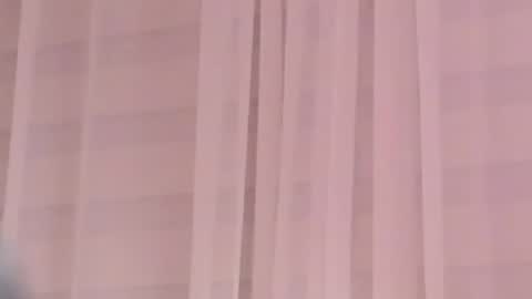 Help me with rate thanks  online show from 27, 11, 2025