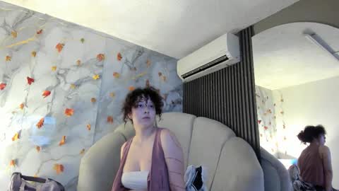 Im Katherine but call me Kate  online show from 12, 11, 2025