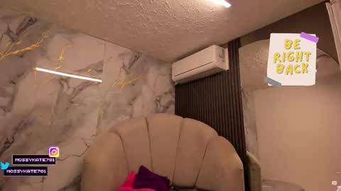 Im Katherine but call me Kate  online show from 22, 2, 2026