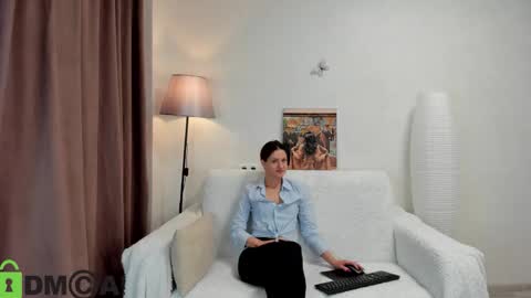 Snapshot of katerina_ray chatting on 19, 10, 2025 Katerina GTM2 Mo Tu Th Fr Sa Su 3am-10am online show from 19, 10, 2025