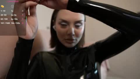 Snapshot of katesdesire chatting on 3, 5, 2026 katesdesire online show from 3, 5, 2026
