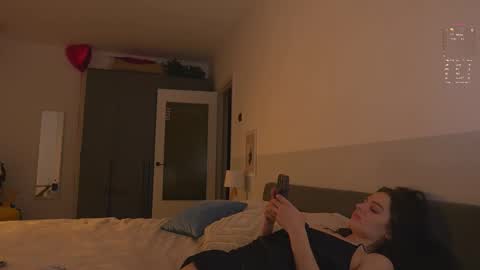 katesee online show from 17, 2, 2026