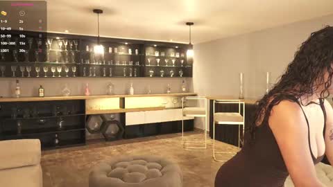 K A T E  online show from 4, 10, 2025