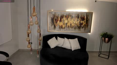 K A T E  online show from 5, 2, 2026