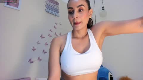 Snapshot of kathe_vergara chatting on 11, 5, 2026 kathe online show from 11, 5, 2026