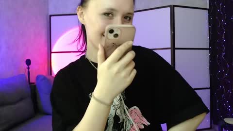 Snapshot of katherine_johnson chatting on 31, 1, 2025 katherine_johnson online show from 31, 1, 2025