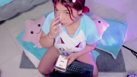 Snapshot of kathia_saenz chatting on 18, 2, 2025 Kathia  online show from 18, 2, 2025