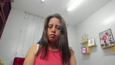 Snapshot of kathina_giraldo chatting on 9, 12, 2024 Paola online show from 9, 12, 2024