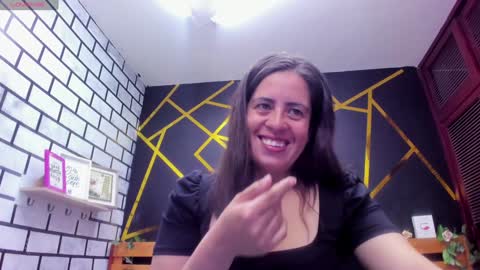 Snapshot of kathina_giraldo chatting on 14, 1, 2025 Paola online show from 14, 1, 2025