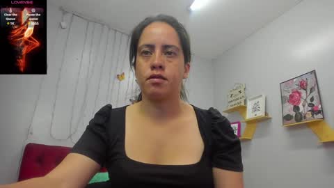Snapshot of kathina_giraldo chatting on 5, 2, 2025 Paola online show from 5, 2, 2025