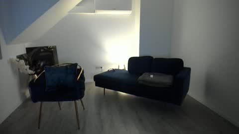 Snapshot of kathy_baby chatting on 15, 10, 2025 online show from 15, 10, 2025