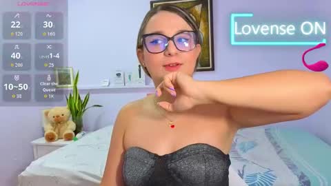 Khaterine online show from 10, 9, 2025