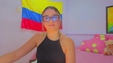 Snapshot of katia_foxx chatting on 2, 6, 2026 Khaterine online show from 2, 6, 2026