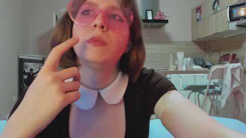 KatieNPZD online show from 4, 5, 2026
