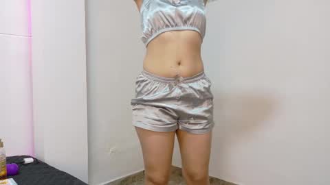 . . KATIA . . online show from 7, 5, 2026