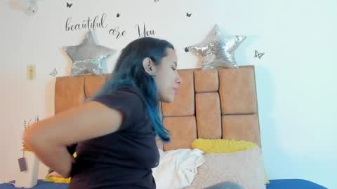 Katia Cuper  online show from 22, 1, 2025