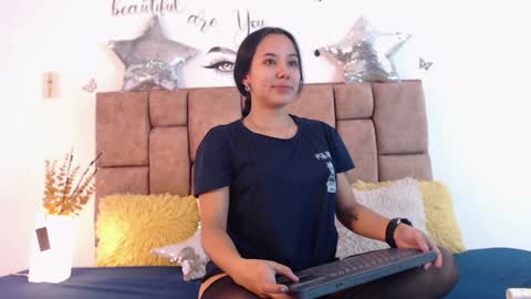 Katia Cuper  online show from 23, 1, 2025