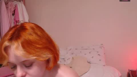 Snapshot of katie_deville chatting on 17, 5, 2026 Katie Deville online show from 17, 5, 2026