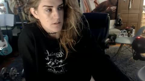 Katie online show from 12, 11, 2025