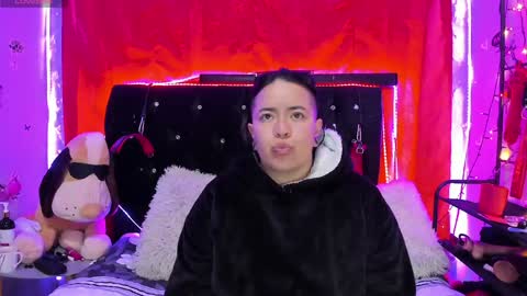 SHARON  KATIEE online show from 25, 1, 2025