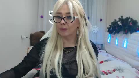 katrinacharm online show from 3, 12, 2025