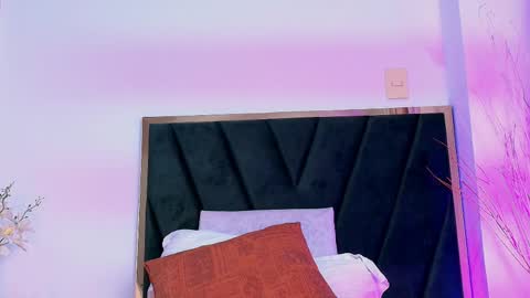 Katriona Nyx online show from 6, 4, 2026