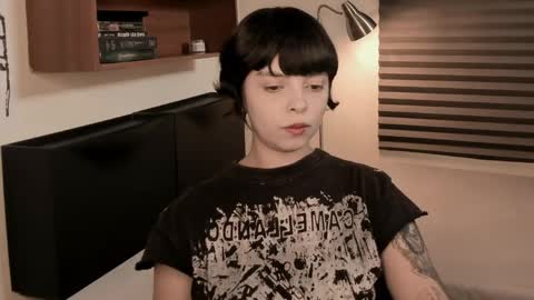 Snapshot of katsurotaro chatting on 8, 4, 2026 katsuro online show from 8, 4, 2026