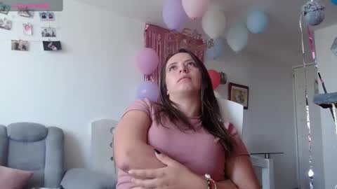 Snapshot of kattie_love chatting on 2, 2, 2025 kattie online show from 2, 2, 2025