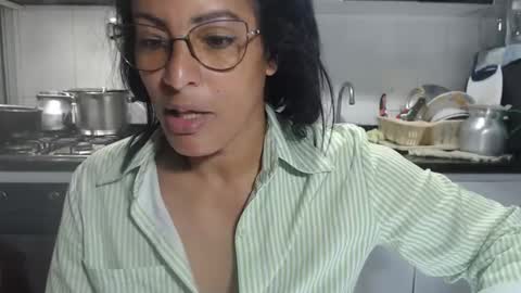 KattleyaGrey online show from 23, 11, 2025