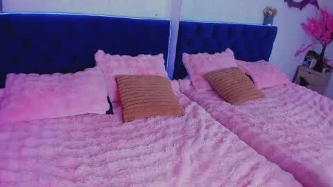 Katty Kiss  online show from 6, 6, 2026