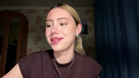 Snapshot of kattycutty chatting on 3, 6, 2026 kattycutty online show from 3, 6, 2026