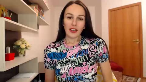 KattySapphire online show from 27, 2, 2025