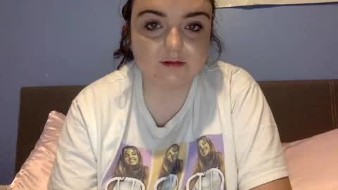 Snapshot of kattyxoxo98753 chatting on 9, 10, 2025 kattyxoxo98753 online show from 9, 10, 2025