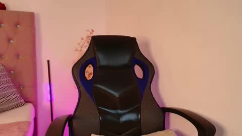 Katy Van online show from 27, 2, 2025