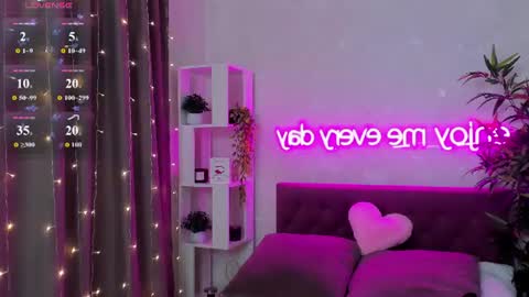 Snapshot of katyaneilson chatting on 30, 6, 2026 Kate online show from 30, 6, 2026