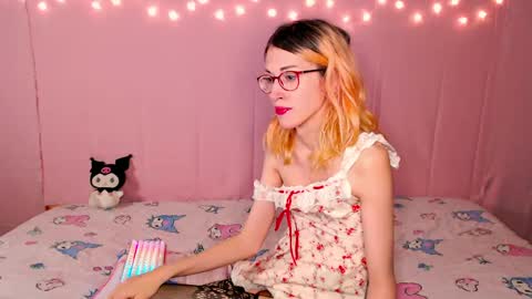 Snapshot of kawaii_tiffy chatting on 23, 5, 2026 Tiffany online show from 23, 5, 2026