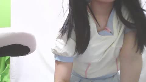 Snapshot of kawaiikuma2839 chatting on 17, 6, 2026 kuma online show from 17, 6, 2026